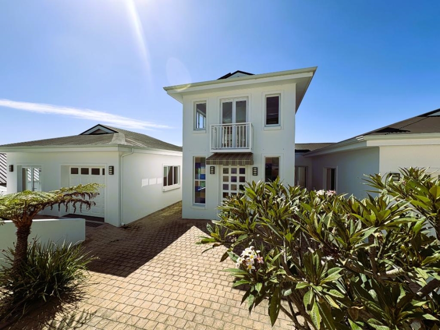 5 Bedroom Property for Sale in Whale Rock Western Cape